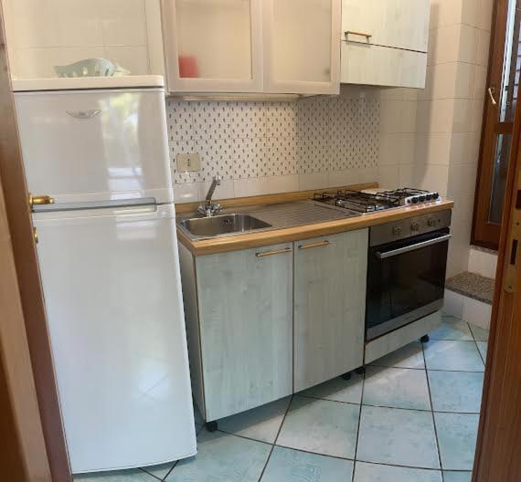 Casa Clelia Villa San Teodoro  Eksteriør billede
